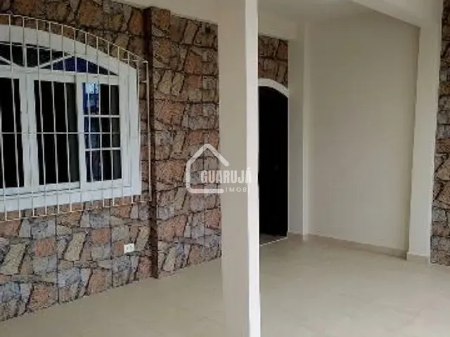 Casa com 210m² 2 quartos e 1 banheiro, à venda, no bairro Sítio Paecara (Vicente de Carvalho) em Guarujá