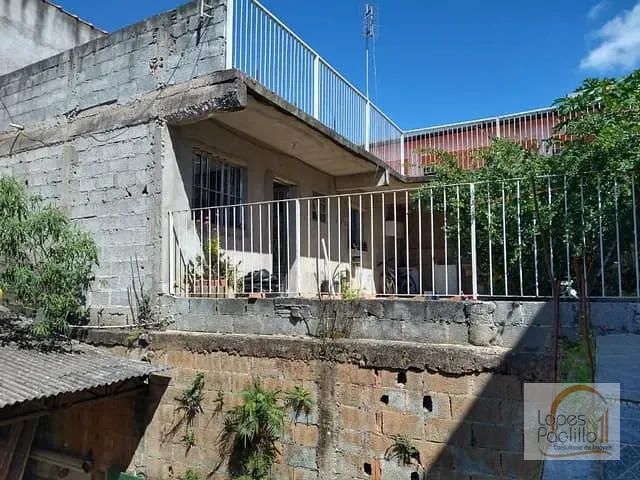 Casa com 322m² 2 quartos e 1 banheiro, à venda, no bairro Jardim Imperial em Atibaia