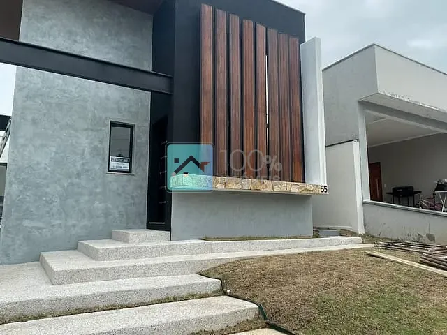 Casa com 300m² 3 quartos e 2 banheiros, à venda, no bairro Condomínio Terras do Vale em Não informado
