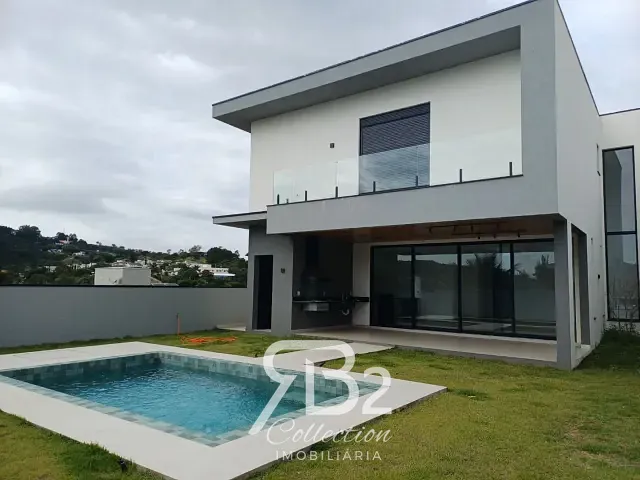 Casa 3 quartos e 5 banheiros, à venda, no bairro Bosque em Vinhedo