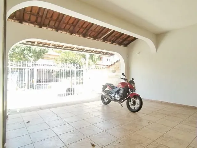 Casa com 376m² 6 quartos e 5 banheiros, à venda, no bairro Itapoã em Belo Horizonte