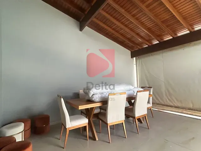 Casa 2 quartos e 2 banheiros, à venda, no bairro Jardim Rosim em Pirassununga