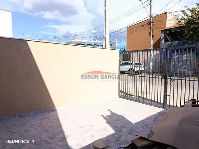 Casa 2 quartos e 2 banheiros, à venda, no bairro Parque São Bento em Sorocaba