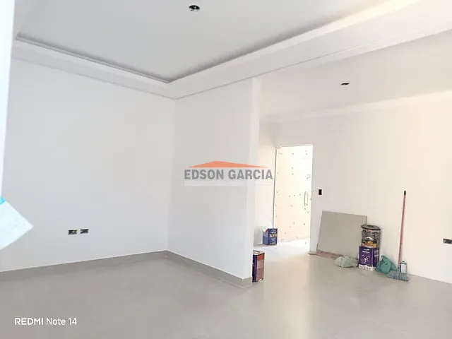 Casa 2 quartos e 2 banheiros, à venda, no bairro Parque São Bento em Sorocaba