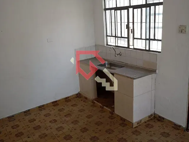 Casa 1 quarto e 1 banheiro, para alugar, no bairro Vila Assis Brasil em Mauá