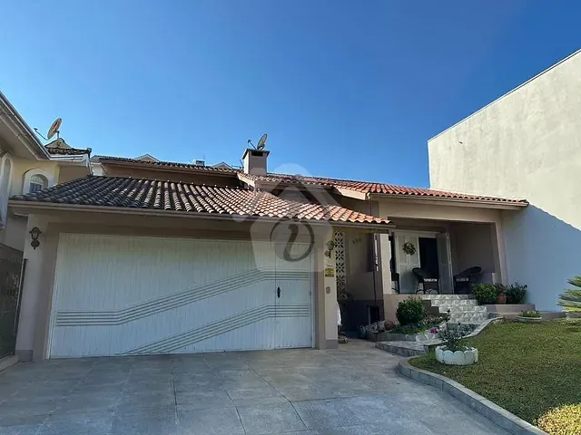 Casa com 234m² 4 quartos e 4 banheiros, à venda, no bairro Centro Administrativo em Teutônia