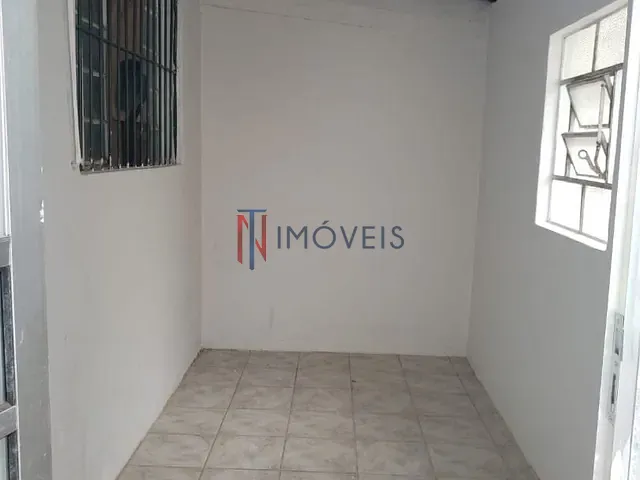 Casa com 220m² 2 quartos e 2 banheiros, à venda, no bairro Alvinópolis em Atibaia