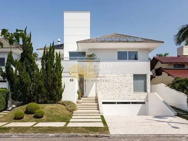 Casa com 450m² 7 quartos e 7 banheiros, para alugar, no bairro Jurerê Internacional em Florianópolis