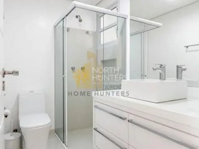 Casa com 450m² 7 quartos e 7 banheiros, para alugar, no bairro Jurerê Internacional em Florianópolis