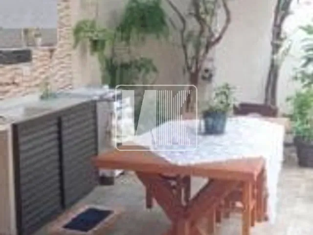 Casa com 240m² 3 quartos e 2 banheiros, à venda, no bairro Vila Palmares em Santo André
