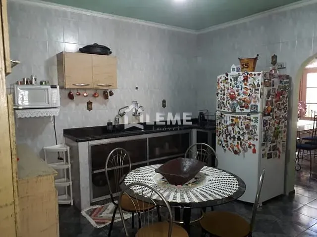 Casa 3 quartos e 2 banheiros, à venda, no bairro Geraldo Correia de Carvalho em Ribeirão Preto
