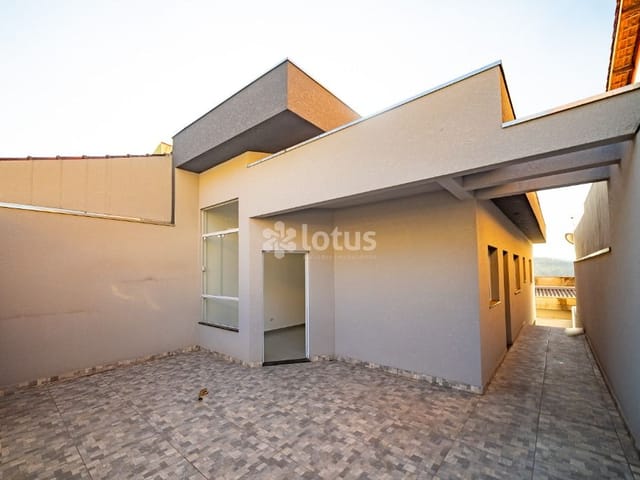 Casa com 140m² 3 quartos e 2 banheiros, à venda, no bairro São Luiz (Polvilho) em Cajamar