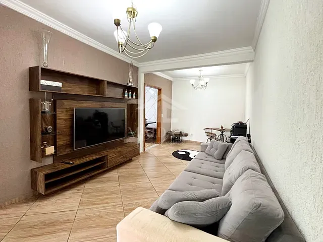 Casa com 137m² 3 quartos e 2 banheiros, à venda, no bairro Carmen  em São José dos Pinhais