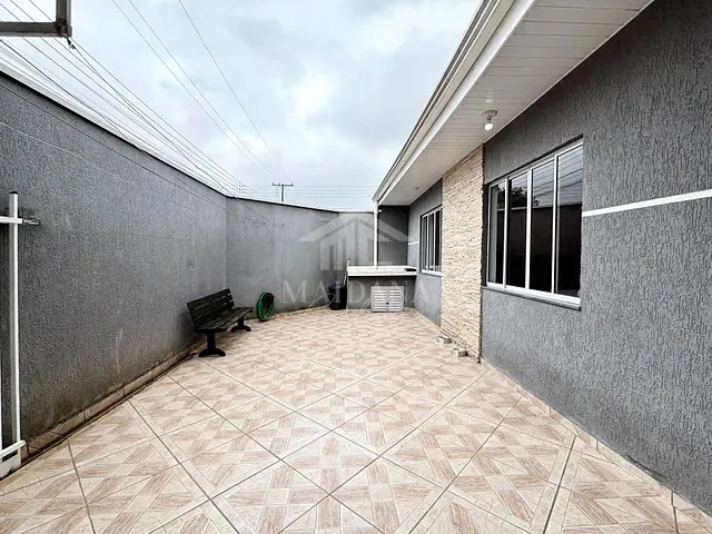 Casa com 137m² 3 quartos e 2 banheiros, à venda, no bairro Carmen  em São José dos Pinhais