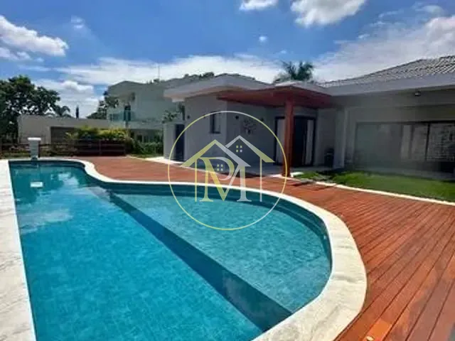 Casa com 1071m² 3 quartos e 5 banheiros, à venda, no bairro Wanel Ville em Sorocaba