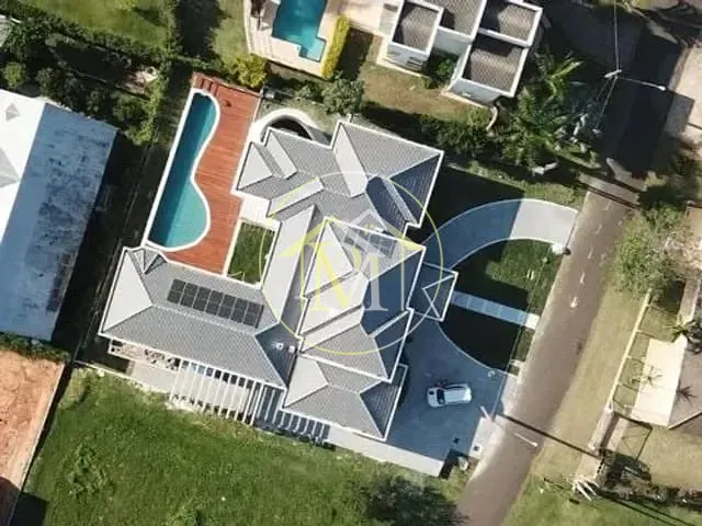 Casa com 1071m² 3 quartos e 5 banheiros, à venda, no bairro Wanel Ville em Sorocaba