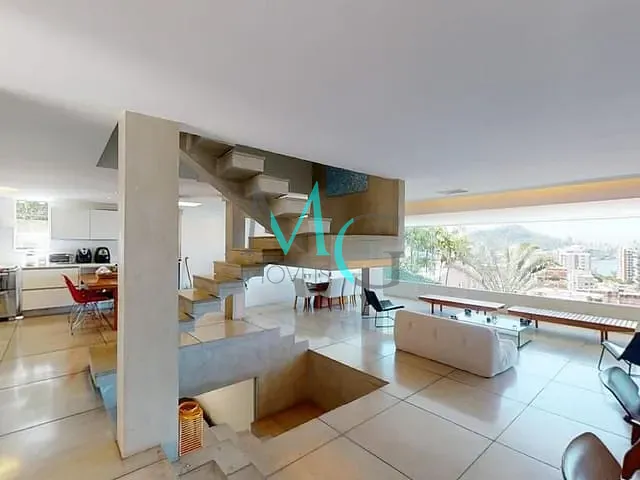 Casa 4 quartos e 9 banheiros, à venda, no bairro Jardim Botânico em Rio de Janeiro