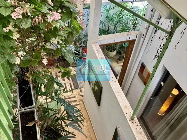 Casa com 180m² 4 quartos e 5 banheiros, à venda ou para alugar, no bairro Vila Mariana em São Paulo