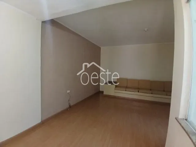 Casa com 277m² 3 quartos e 1 banheiro, à venda ou para alugar, no bairro Centro em Santa Bárbara D'Oeste