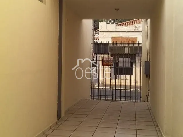 Casa com 277m² 3 quartos e 1 banheiro, à venda ou para alugar, no bairro Centro em Santa Bárbara D'Oeste