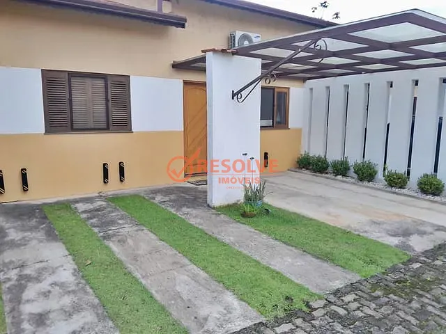 Casa 2 quartos e 2 banheiros, à venda, no bairro Morro Branco em Guararema