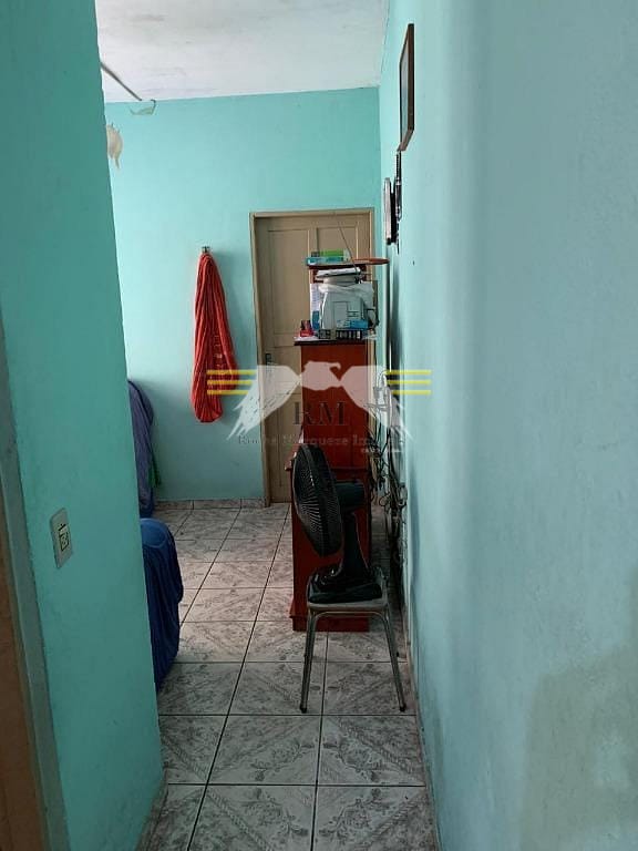 Casa à venda com 2 quartos, 90m² - Foto 13