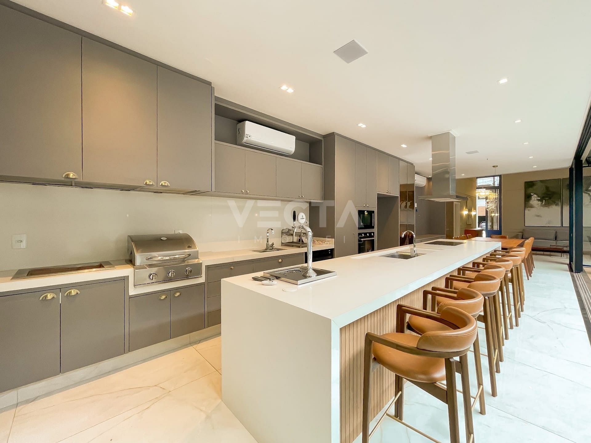 Casa à venda com 3 quartos, 262m² - Foto 10