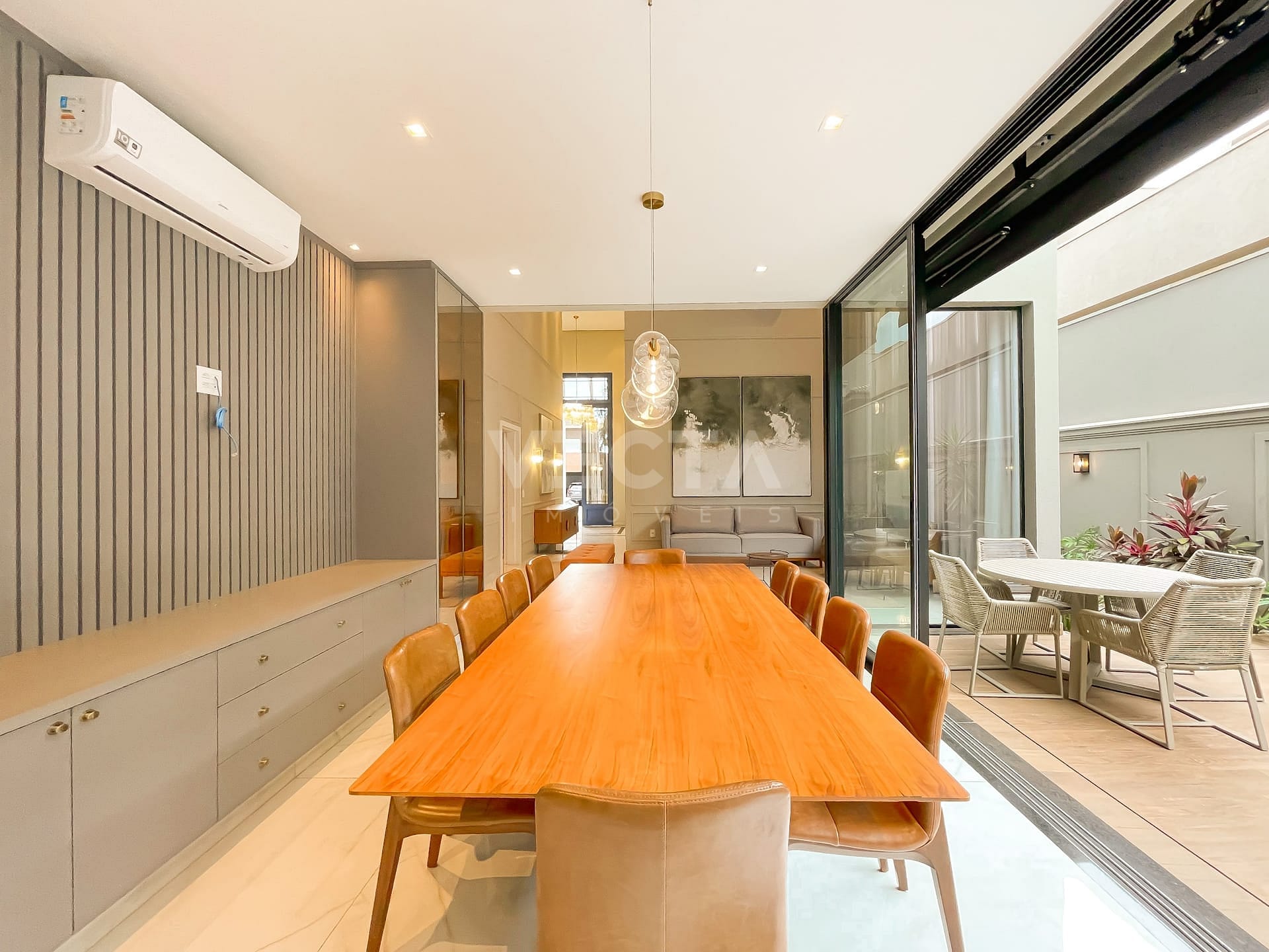 Casa à venda com 3 quartos, 262m² - Foto 11