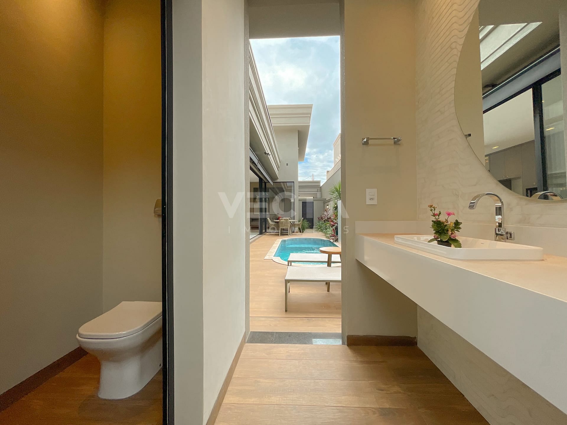Casa à venda com 3 quartos, 262m² - Foto 18
