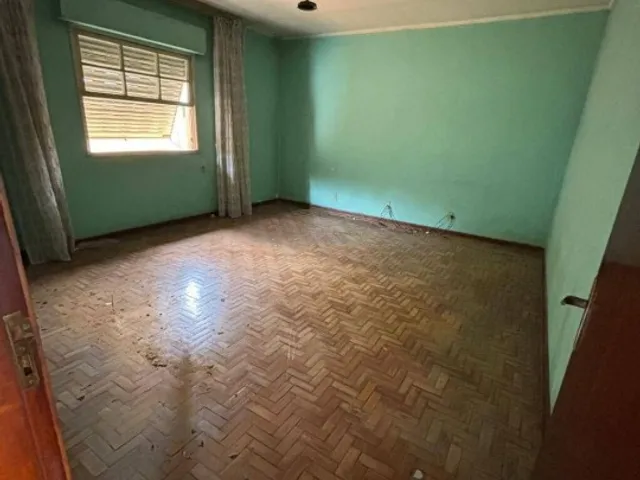 Casa com 456m² 3 quartos e 1 banheiro, para alugar, no bairro Vila Helena em Santo André