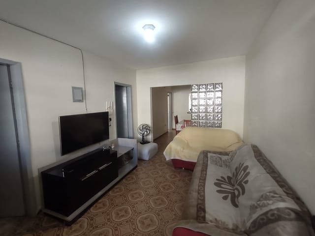 Casa com 240m² 3 quartos e 2 banheiros, à venda, no bairro Vila Cruzeiro do Sul em Aparecida de Goiânia