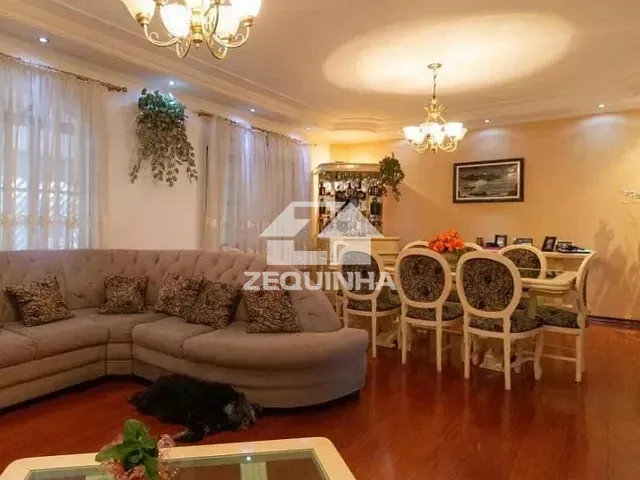 Casa com 265m² 5 quartos e 5 banheiros, à venda, no bairro Pestana em Osasco
