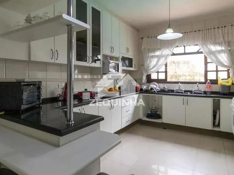 Casa, 5 quartos, 351 m² - Foto 15