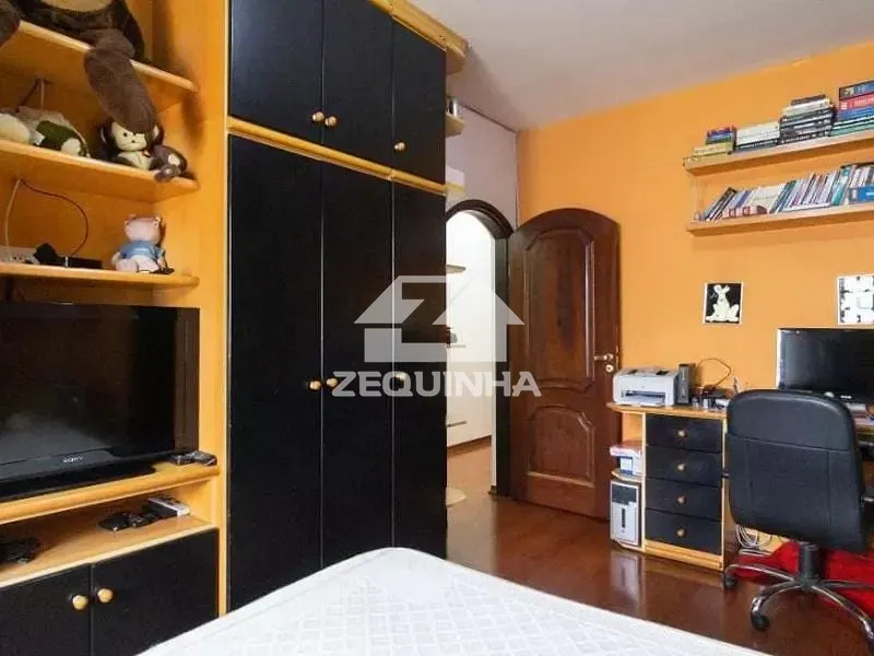 Casa, 5 quartos, 351 m² - Foto 7