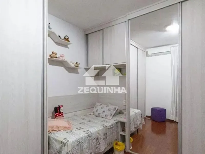 Casa, 5 quartos, 351 m² - Foto 13