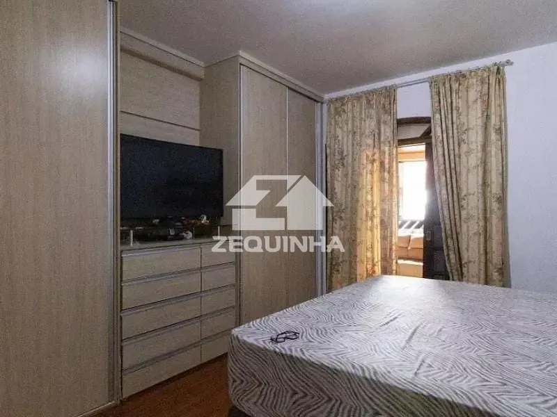Casa, 5 quartos, 351 m² - Foto 12