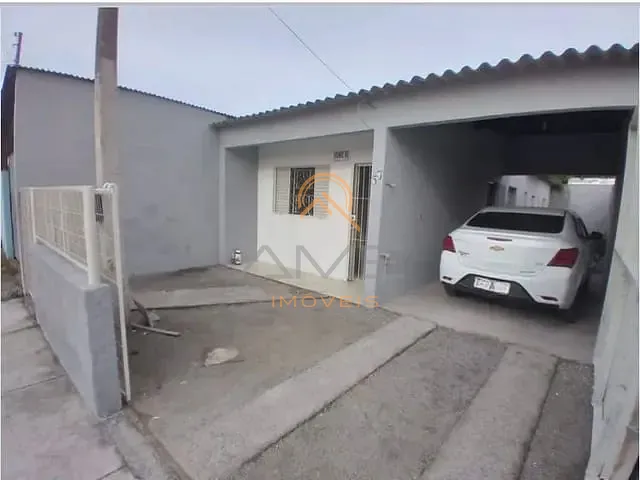 Casa 2 quartos e 1 banheiro, à venda, no bairro Fragata em Pelotas