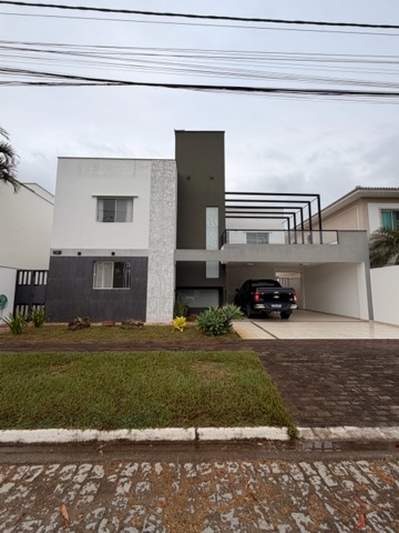 Casa com 480m² 5 quartos e 5 banheiros, à venda, no bairro Parque Califórnia em Campos dos Goytacazes