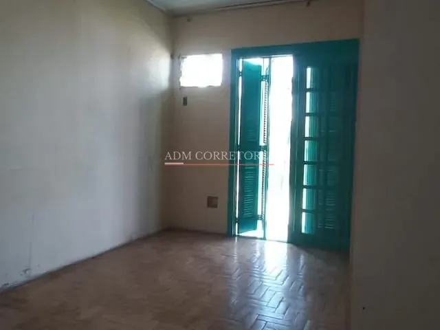Casa com 210m² 3 quartos e 2 banheiros, à venda, no bairro Jardim do Bosque em Cachoeirinha