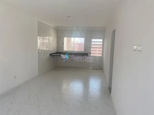 Casa com 175m² 2 quartos e 3 banheiros, à venda, no bairro Nova Cerejeira em Atibaia