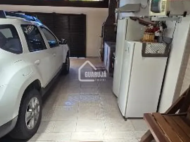Casa com 126m² 3 quartos e 2 banheiros, à venda, no bairro Jardim Santa Maria em Guarujá