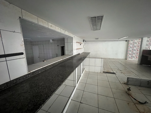 Casa com 299m² 3 quartos e 2 banheiros, para alugar, no bairro Parque Orlanda II em Piracicaba