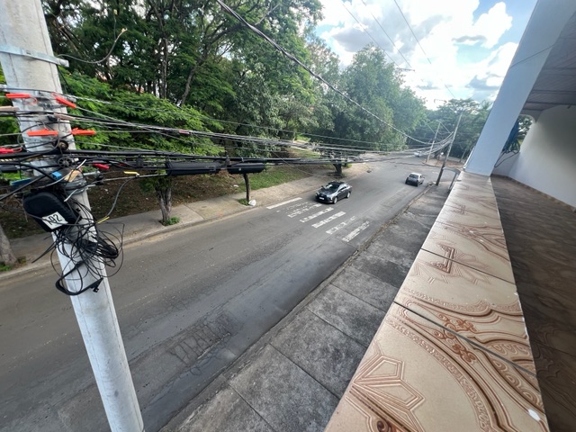 Casa com 299m² 3 quartos e 2 banheiros, para alugar, no bairro Parque Orlanda II em Piracicaba