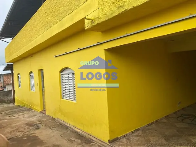 Casa com 360m² 3 quartos e 1 banheiro, à venda, no bairro Novo Cruzeiro em João Monlevade