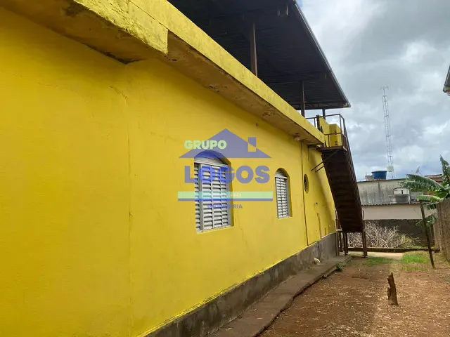 Casa com 360m² 3 quartos e 1 banheiro, à venda, no bairro Novo Cruzeiro em João Monlevade