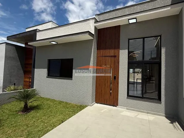 Casa 3 quartos e 3 banheiros, à venda, no bairro Residencial Horto Florestal Villagio em Sorocaba