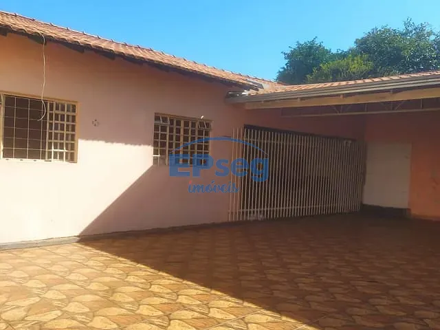 Casa com 352m² 3 quartos e 3 banheiros, à venda, no bairro JD ZANONI em Ibiporã