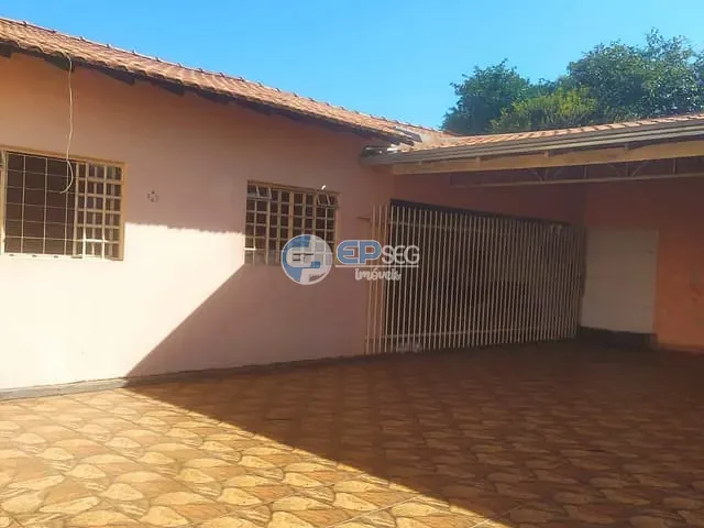 Casa com 352m² 3 quartos e 3 banheiros, à venda, no bairro JD ZANONI em Ibiporã