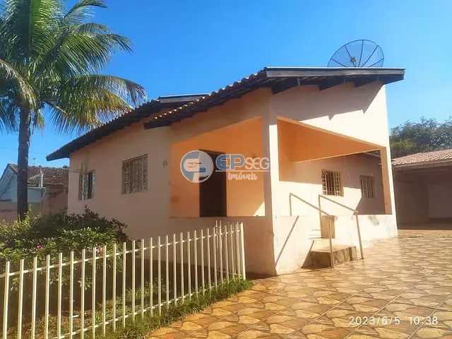 Casa com 352m² 3 quartos e 3 banheiros, à venda, no bairro JD ZANONI em Ibiporã
