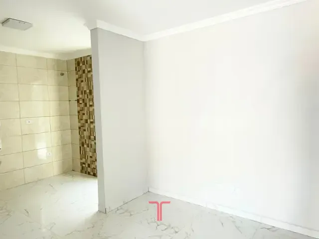 Casa com 105m² 2 quartos e 1 banheiro, à venda, no bairro Eucaliptos em Fazenda Rio Grande